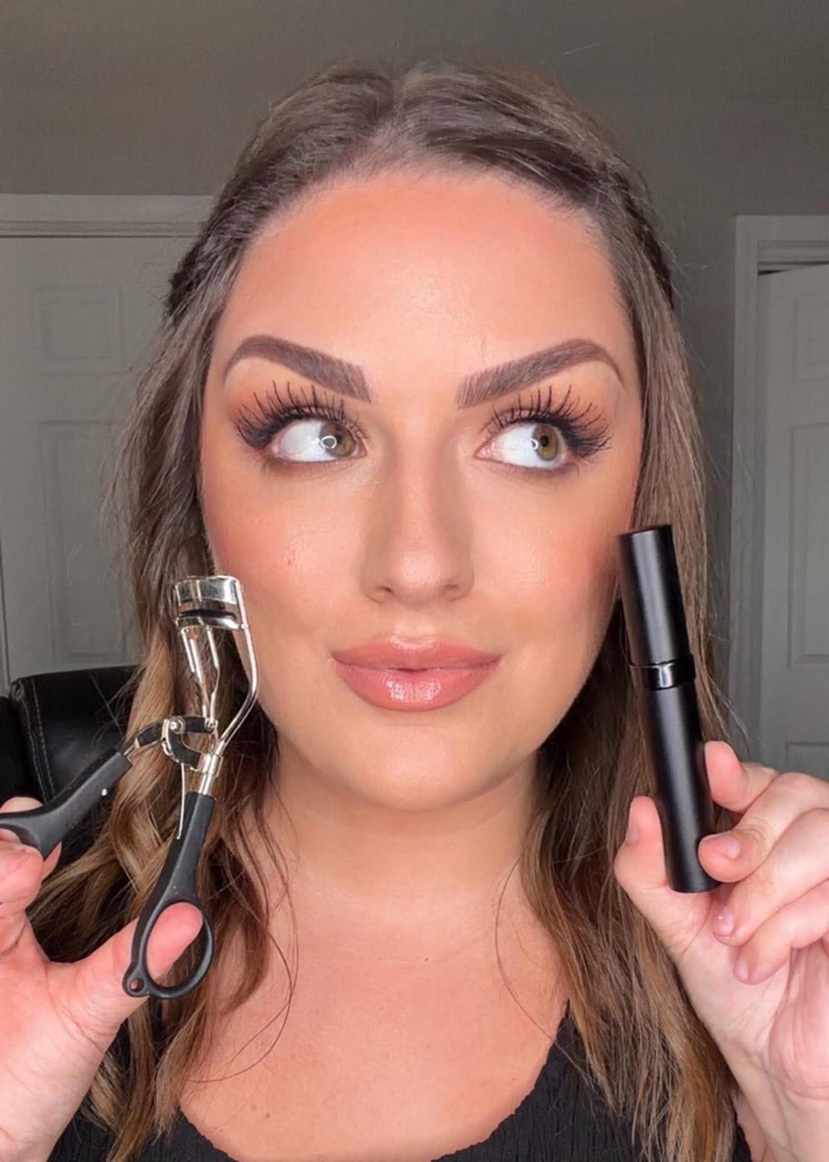 The Lux Lash Curler