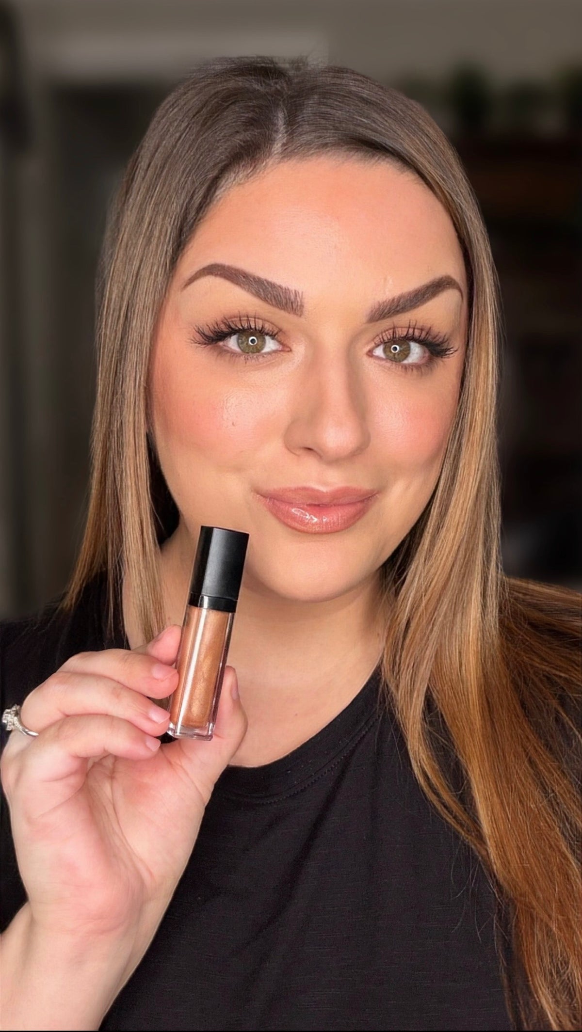 Vanilla Bean Lip Glaze - Caramel Honey